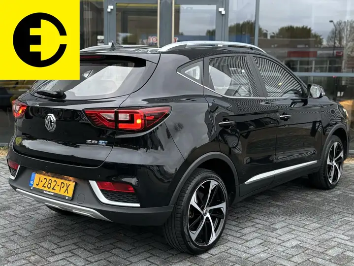 MG ZS EV Luxury 45 kWh