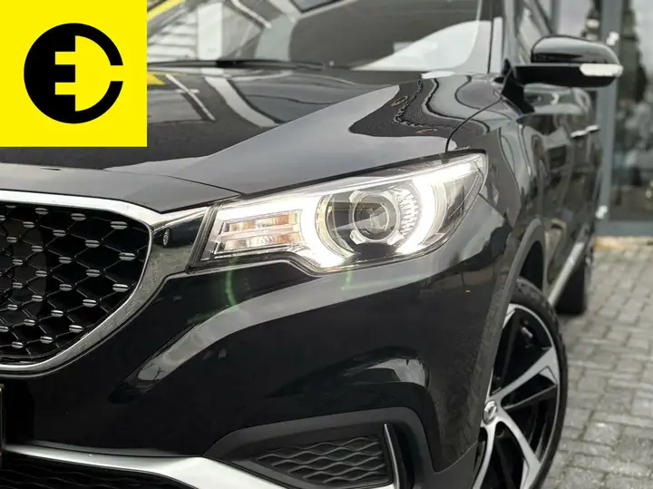 MG ZS EV Luxury 45 kWh